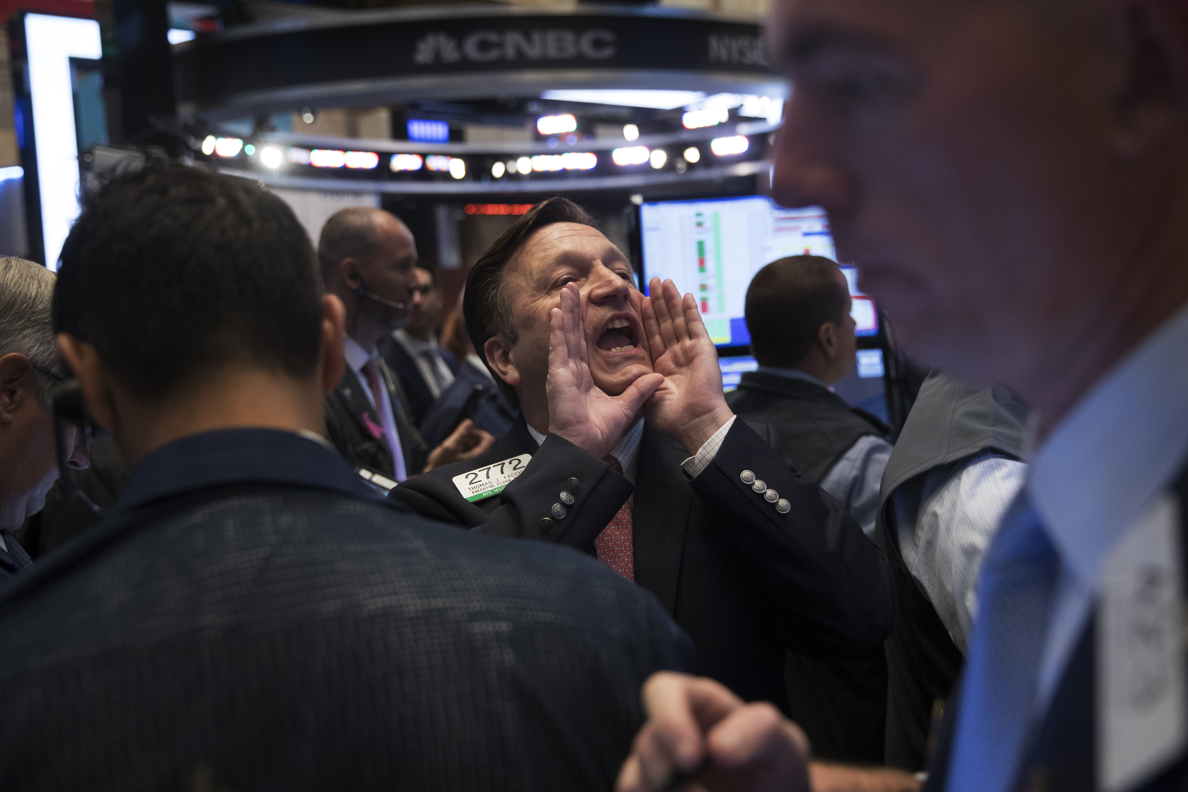 US Stocks Extend Rally As Traders Eye Peak Rates: Markets Wrap